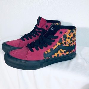 NWOB Vans Sk8-Hi Pro (Punk/Beet Red) Leopard Print Suede Sneakers > 7.5